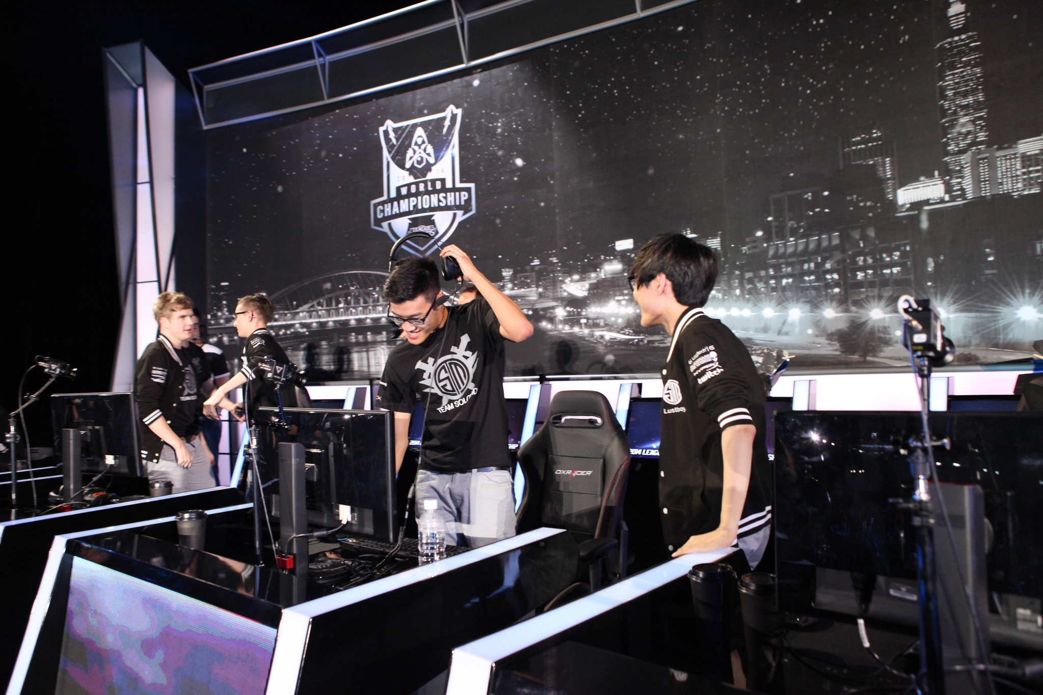 Elk赛后采访誓言败者组逆袭，云顶之弈第15赛季“天下无双格斗大赛”新赛季机制全解析